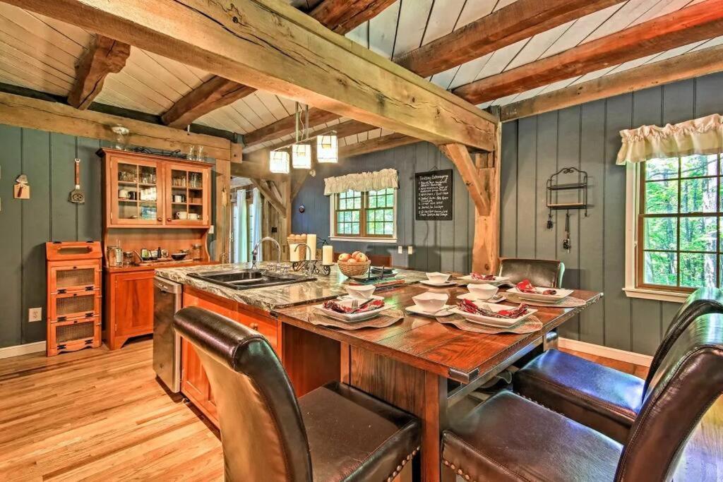 Bear'S Eye View - Mountain Retreat W/ Hot Tub! Villa Acme Exterior photo