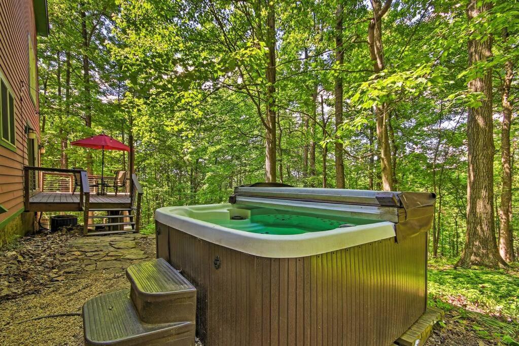 Bear'S Eye View - Mountain Retreat W/ Hot Tub! Villa Acme Exterior photo